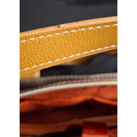 Delsey Paris Chatelet Air 2.0 Shoulder Bag w/ Additional Removable Small Pouch - Picture 15 of 16